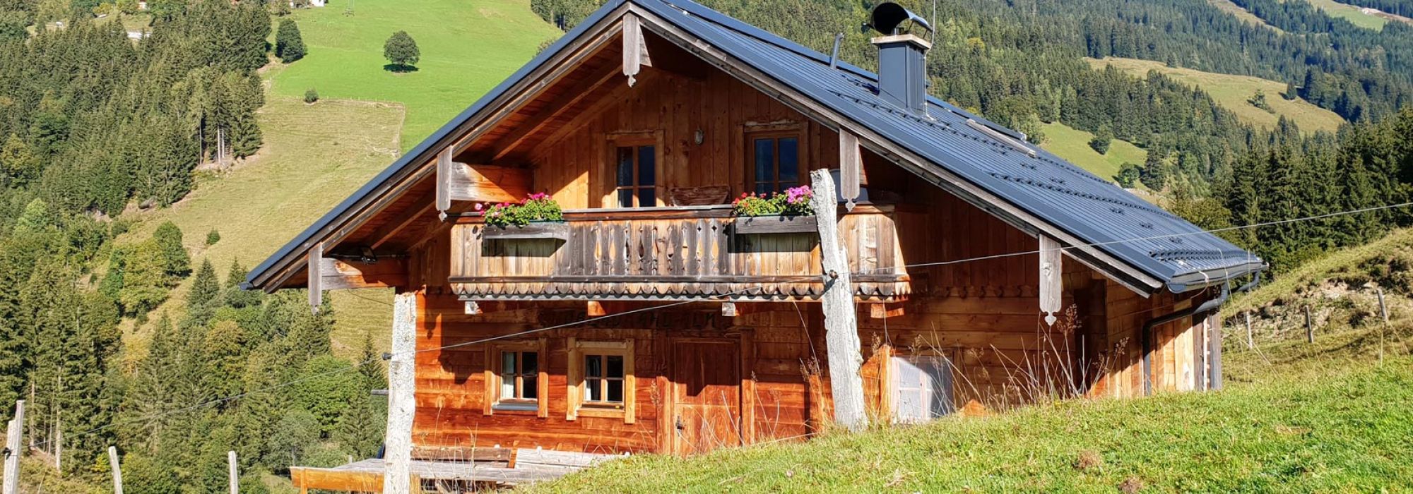 Almhuette Hochkoenig